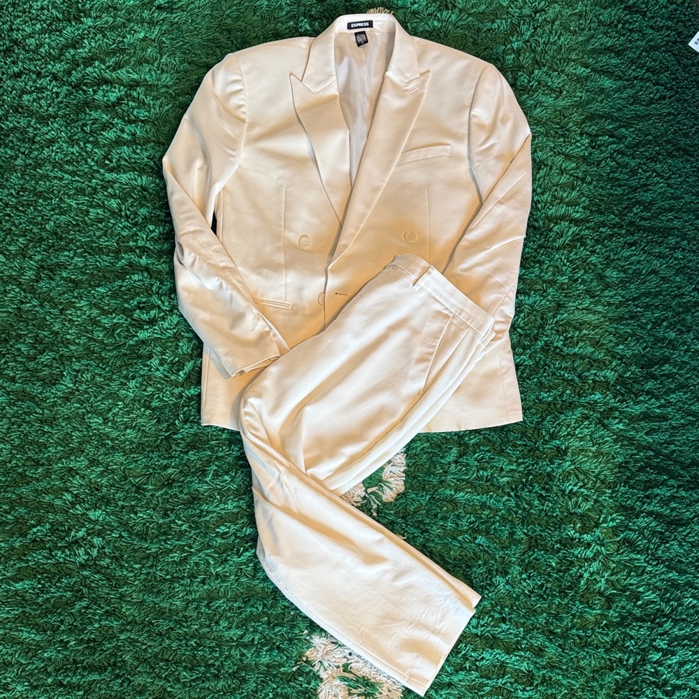 Express Cream Men's Suit